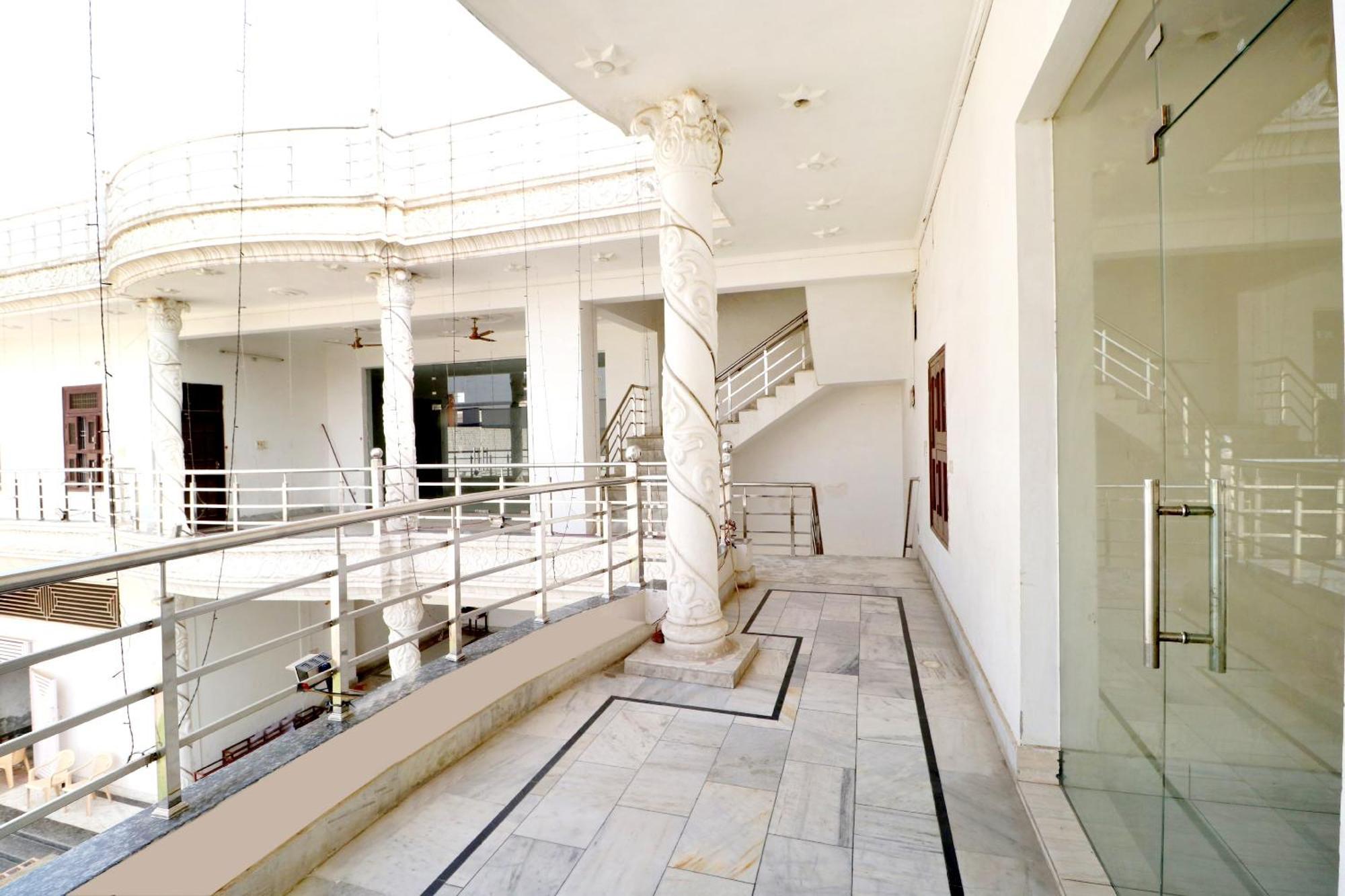 Hotel O Pushp Vatika Bhiwāni Exterior photo