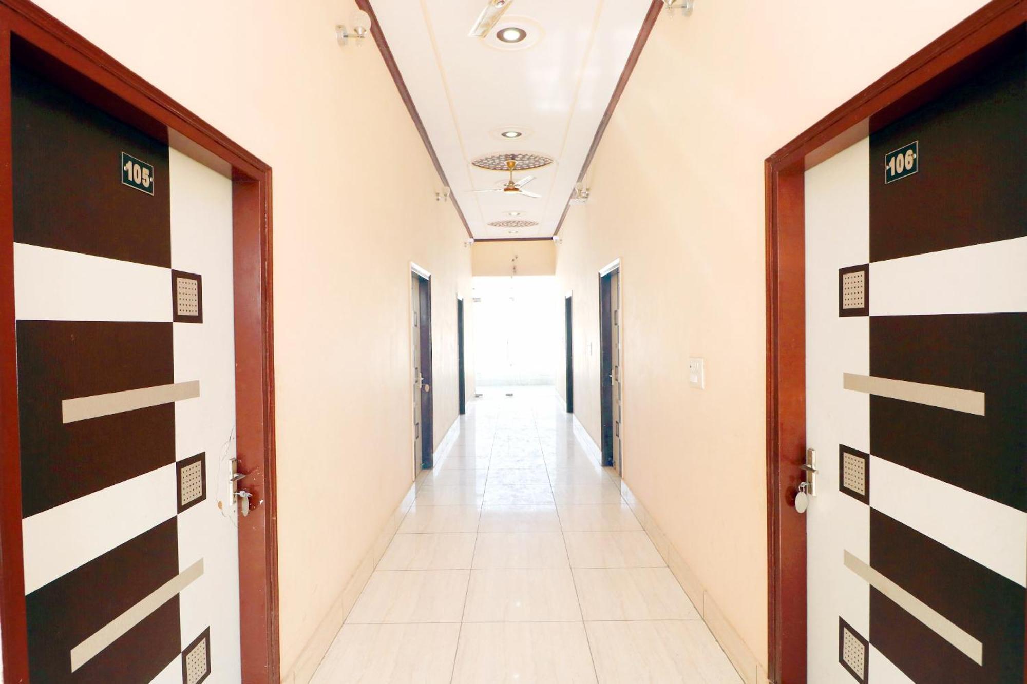 Hotel O Pushp Vatika Bhiwāni Exterior photo